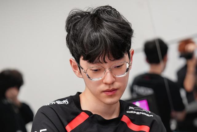 KAIYUNSPORTS -包含Rookie迎来三赛季高光表现，热火球迷沸腾！的词条